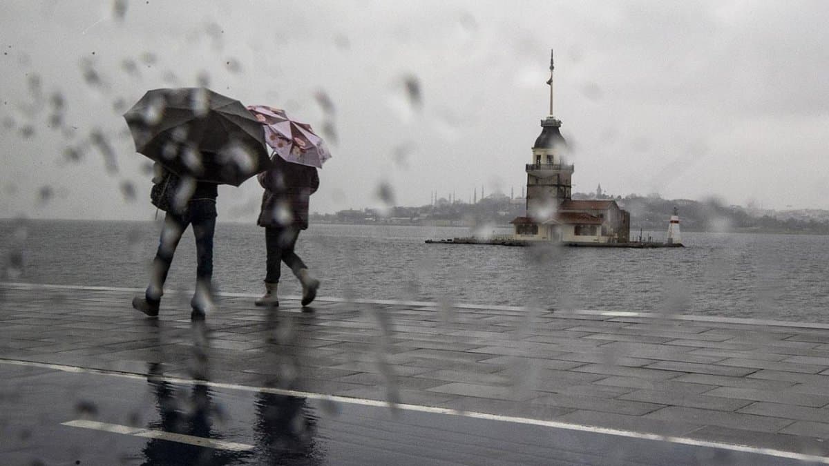 İstanbul’da iki günlük sağanak, eylül ve ekim ortalamasını geçti