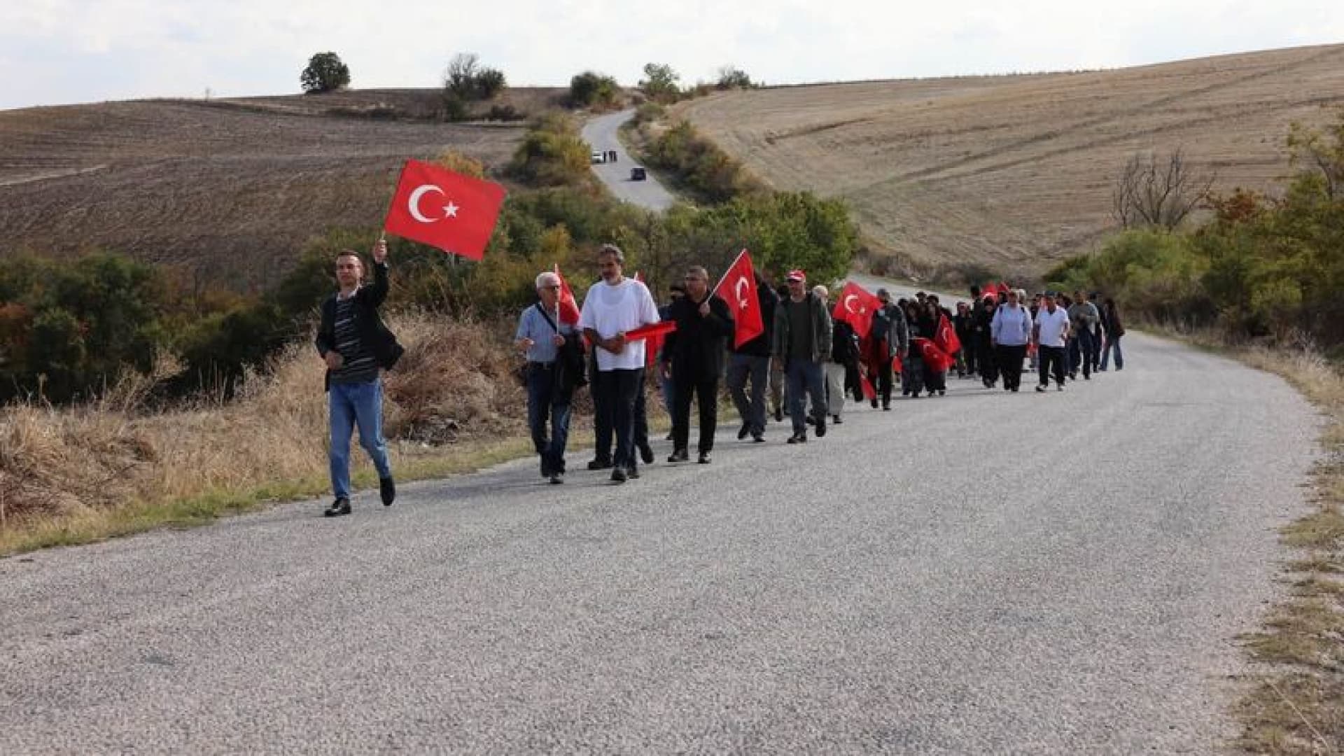 Sırpsındığı Zaferi için anma yürüyüşü