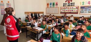 Kahta’da öğrencilere akran zorbalığı eğitimi verildi