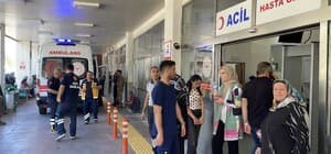 Yemek sonrası rahatsızlanan 30 öğrenci hastaneye kaldırıldı