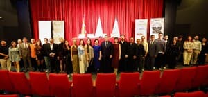 Manisa Şehir Tiyatrosu 20'inci yılını 'Duruş' temasıyla açıyor