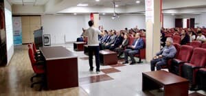 Kayseri Devlet Hastanesi'nde "meme kanseri farkındalık eğitimi" düzenlendi