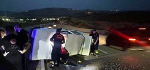 Siirt'te otomobil yan yattı: 2 yaralı