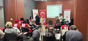 Düzce'de kadınlara meme kanserinde erken teşhis eğitimi verildi