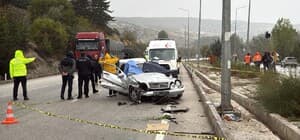 Burdur’da bariyerlere çarpan otomobil takla attı: 1 ölü, 4 yaralı