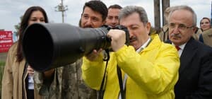 Kuş fotoğrafçıları, nadir türleri Samsun'da gözlemliyor Samsun Valisi Orhan Tavlı ve protokol üyeleri, fotoğraf makineleriyle doğal güzellikleri görüntüledi