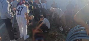 Mardin’de hafif ticari araç ile midibüs çarpıştı; 4 yaralı