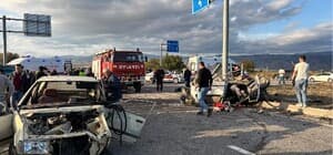 Çorum'da iki otomobil çarpıştı: 7 yaralı