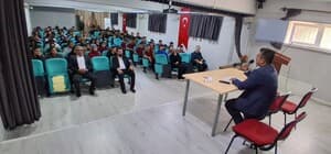 Bozdoğan'da öğrencilere camilerin toplumsal hayattaki önemi anlatıldı