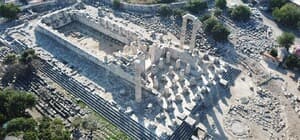 Didyma Apollon Tapınağı gece ziyaretlerinde 60 bin kişiyi aştı Apollon Tapınağı antik çağın sanatını günümüze taşıyor