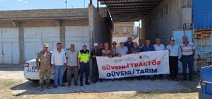 Jandarmadan 361 traktör sürücüsüne 'güvenli tarım, güvenli trafik' eğitimi