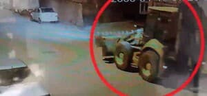 Kepçeyle Roma dönemine ait kaideyi çalan 3 şüpheli yakalandı