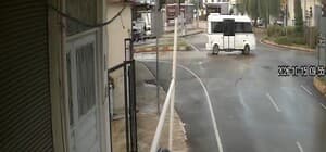 Motosikletiyle çarptığı su borusu başına düştü