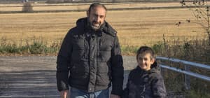 Gurbetçi baba, hayatını otizmli oğluna adadı