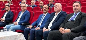 Hayrabolu'da "Hz. Peygamber ve Güzel Ahlak" konulu konferans düzenlendi