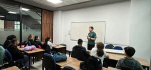 Kursiyerlere fiziksel aktivite eğitimi