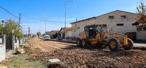 Uşak’ta yol yenileme çalışmaları sürüyor