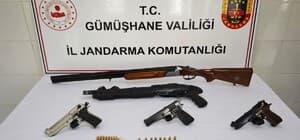 Gümüşhane'de kaçak silah ve içki operasyonu
