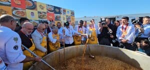 Kayseri Gastronomi Günleri'nde 1 ton börek aşı dağıtıldı Kayseri Lokantacılar ve Pastacılar Odası Başkanı Altan Aydemir: "Zengin mutfağa sahip bir şehiriz"