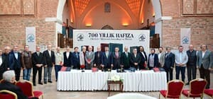 Bursa'nın 700 yıllık hafızası kitaplaştırıldı Bursa'nın tarihine ışık tutacak dev eser