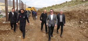 Bitlis'te çığ riskine karşı önlem çalışmaları sürüyor