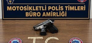 Antakya’da 119 uyuşturucu hap ve kurusıkı tabanca ele geçirildi