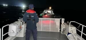 Didim açıklarında sürüklenen teknedeki 3 kişi kurtarıldı