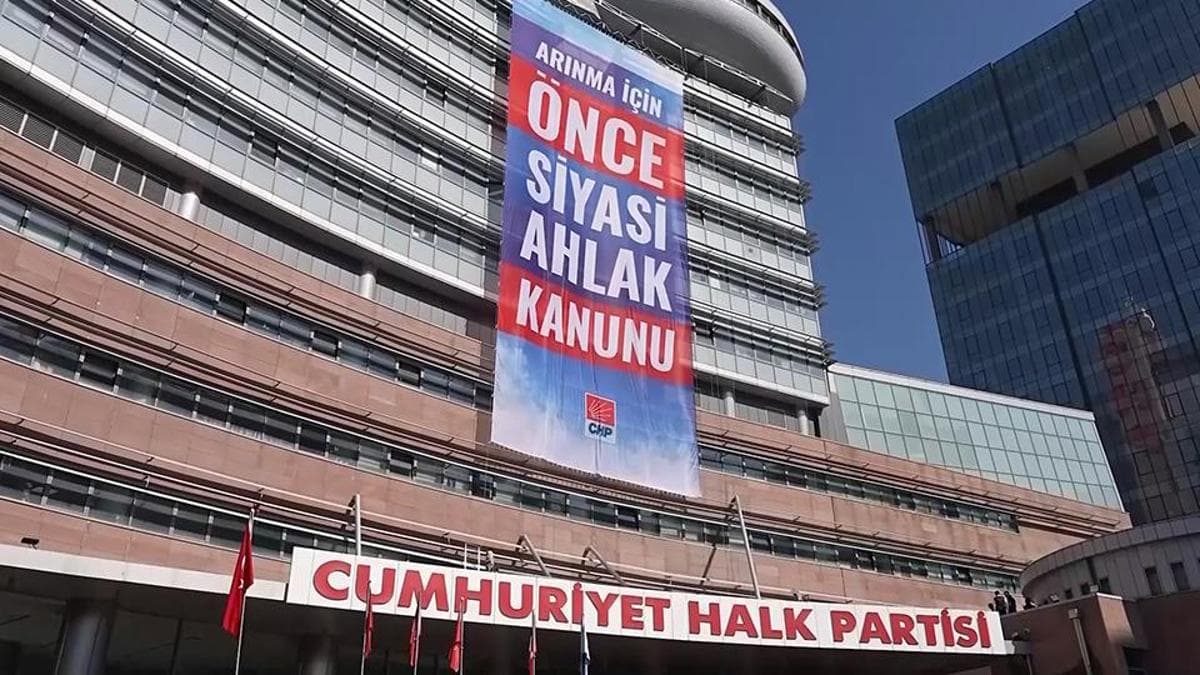 CHP'de yuvaya dönüş mü başladı?