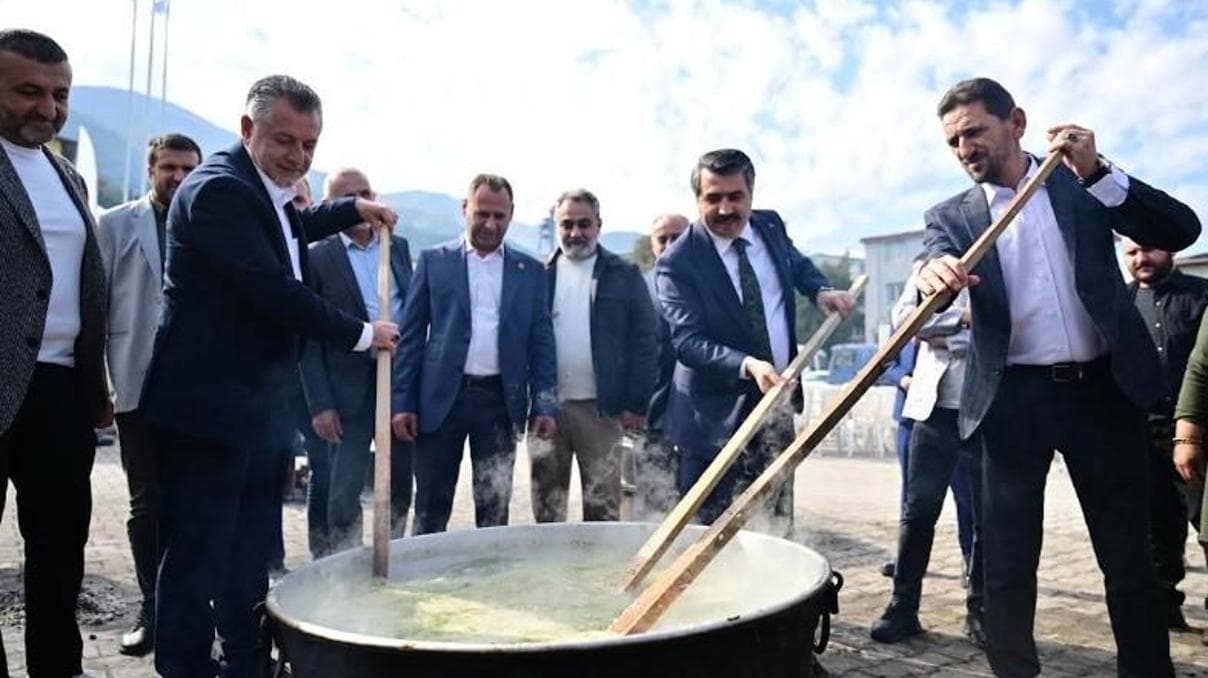 Asırlık gelenek ‘Nebi Dede Çorbası’ bu yıl da pişirildi