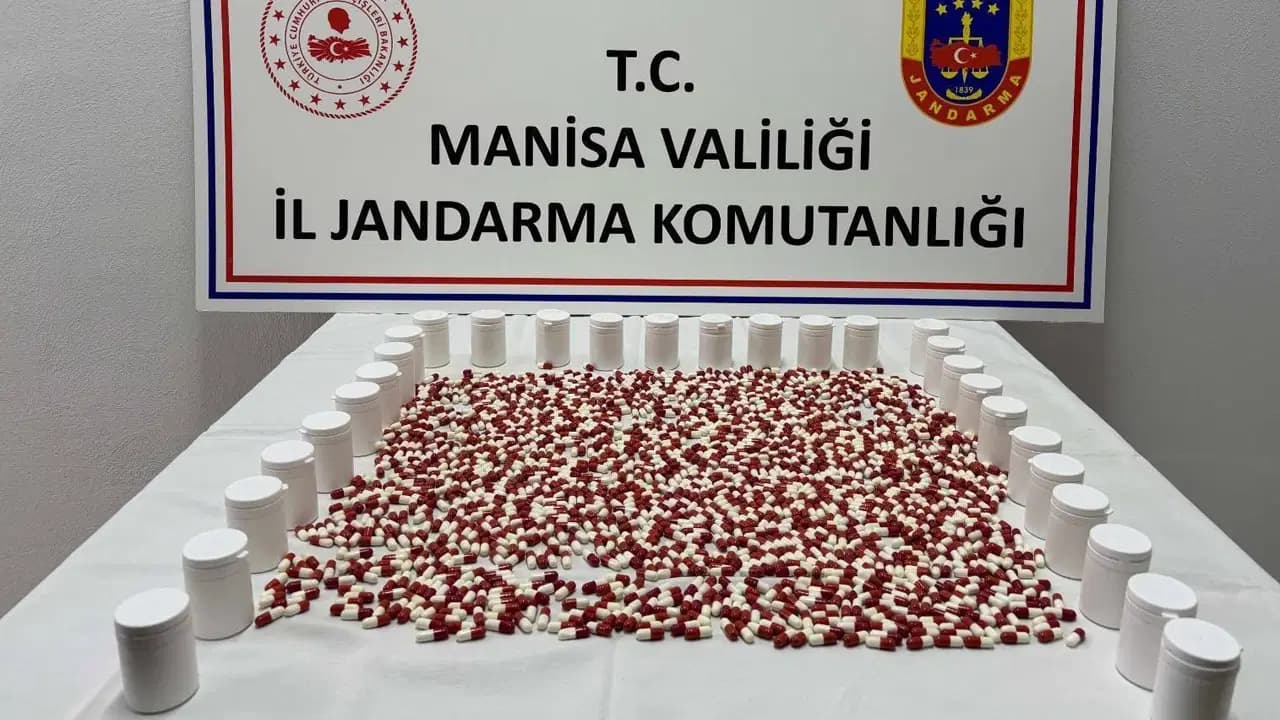 Manisa'da 'uyuşturucu' operasyonu: Tam 86 bin 654 adet sentetik ecza ele geçirildi!