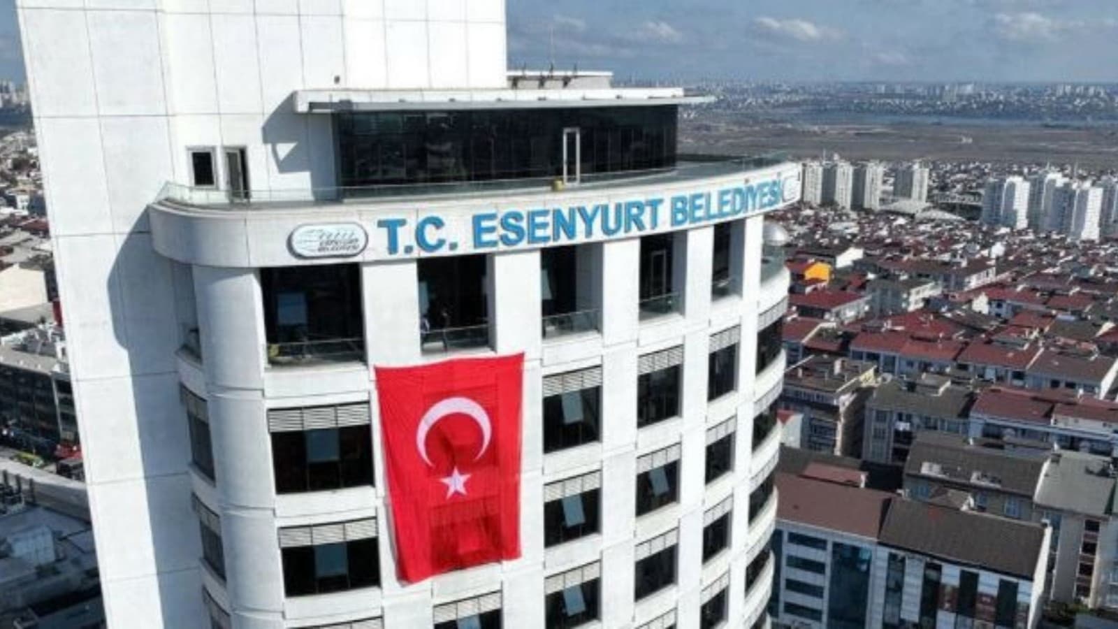 Esenyurt soruşturmasında belediye yöneticisinin de aralarında olduğu 9 kişi cezaevine gönderildi