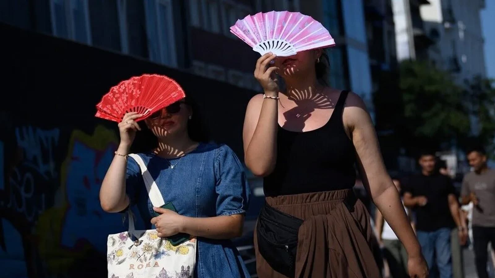 Meteoroloji tahmini: İstanbul’da sıcaklık 25 dereceye çıkacak