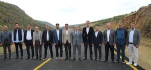 Bingöl'de köy yollarında sıcak asfalt seferberliği: Vali Çelik'ten kuzey ilçeleri için müjde