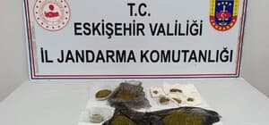 Şüpheli araçta yapılan aramada 174 gram bonzai ele geçirildi