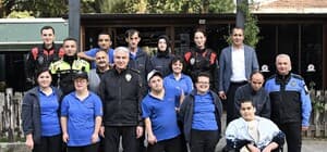 Emniyet Müdürü Ergüder Kusursuz Kafe’de gönüllere dokundu