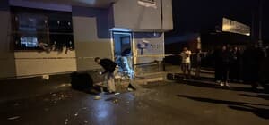 Adana'da 2'si çocuk, 5 kişinin bulunduğu eve el yapımı patlayıcı attılar