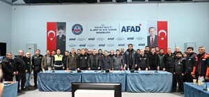 Kocaeli'de sağanak sonrası kriz merkezinde değerlendirme toplantısı