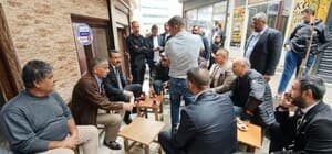 MHP Diyarbakır İl Başkanı Özcoşar sokak sokak gezerek 'Terörsüz Türkiye' sürecini anlatıyor