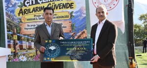 Hakkari'de arıcılara elektrikli tel çit desteği