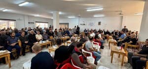 Mardin Valisi Akkoyun, trafik kazasında hayatını kaybeden 6 kişinin taziyesine katıldı