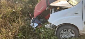 Tarsus'ta otomobil ile hafif ticari araç çarpıştı: 1 ölü