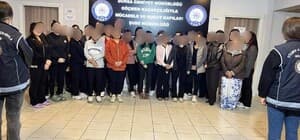 Bursa'da kaçak masör operasyonu: 26 kadın sınır dışı edilecek