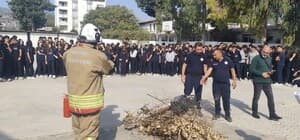 Antakya’da öğrenci ve öğretmenlere yangın eğitimi verildi