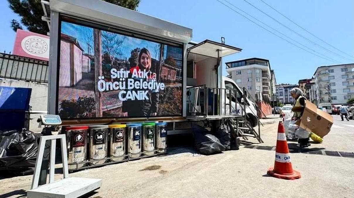 Canik Belediyesi, sıfır atık marketiyle aile bütçesine destek oluyor