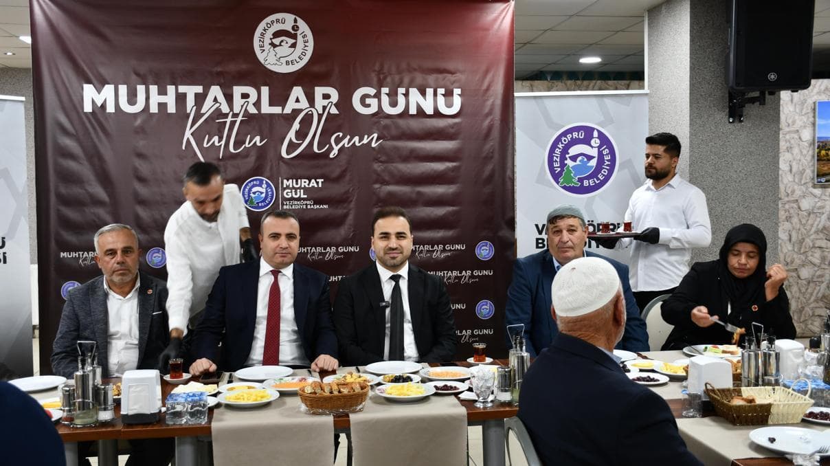 Vezirköprü'de muhtarlar kahvaltı programında buluştu
