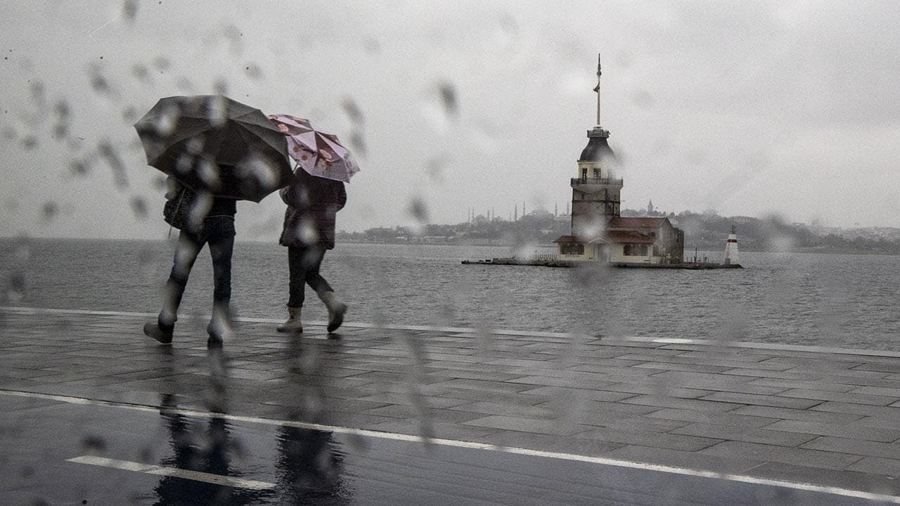 İstanbul’da sağanak alarmı: Yağış akşam saatlerinde etkili olacak