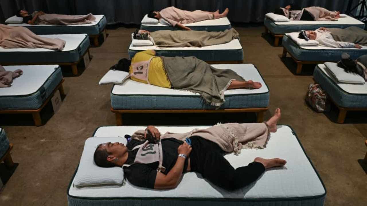 Tokyo’da uyku yarışmasını kazanan kadın 2 milyon yen aldı