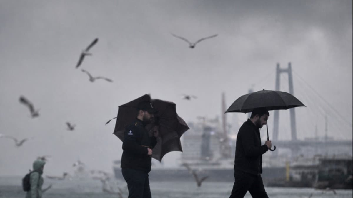 İstanbul'a hafta sonu alarmı: Yarın için saat verildi! Harita kırmızıya dönecek