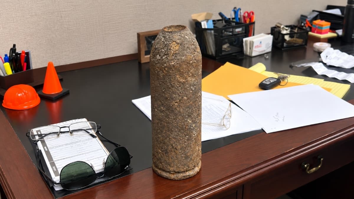 Masada dekor olarak kullandığı cisim patlamamış bomba çıktı