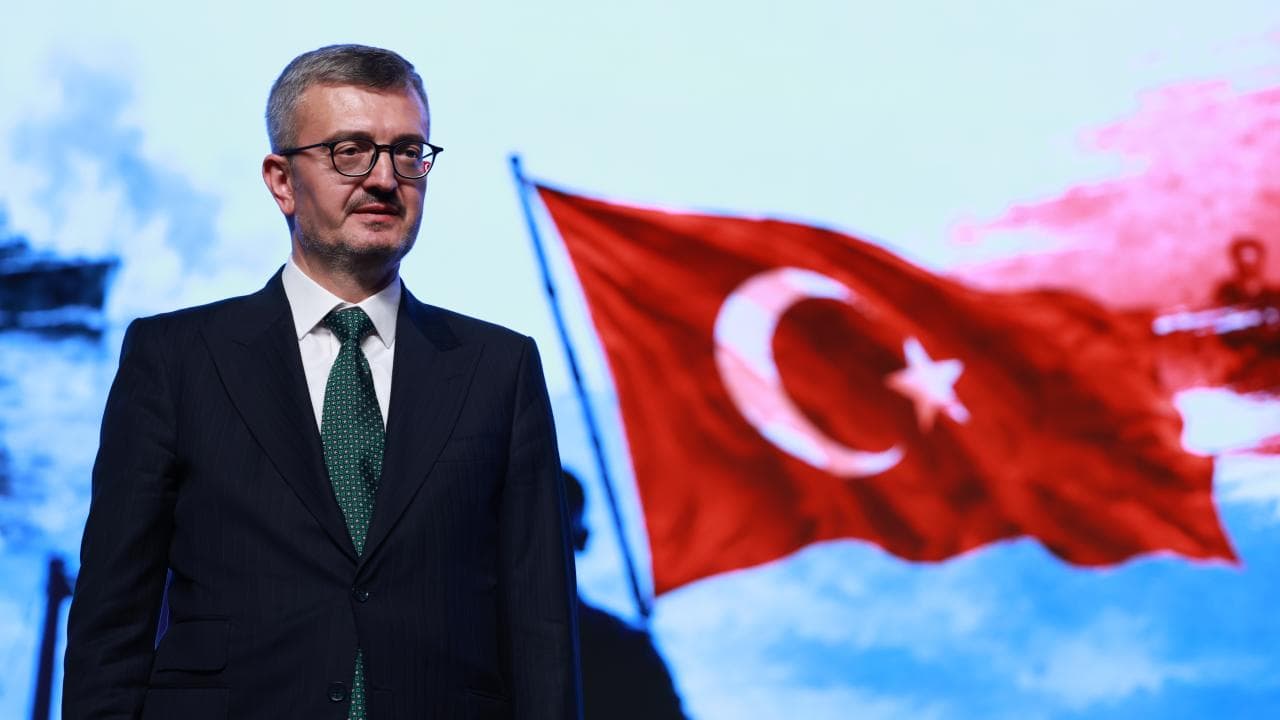 Duran: Türkiye gençlerinin hayalleriyle geleceğe yürüyor